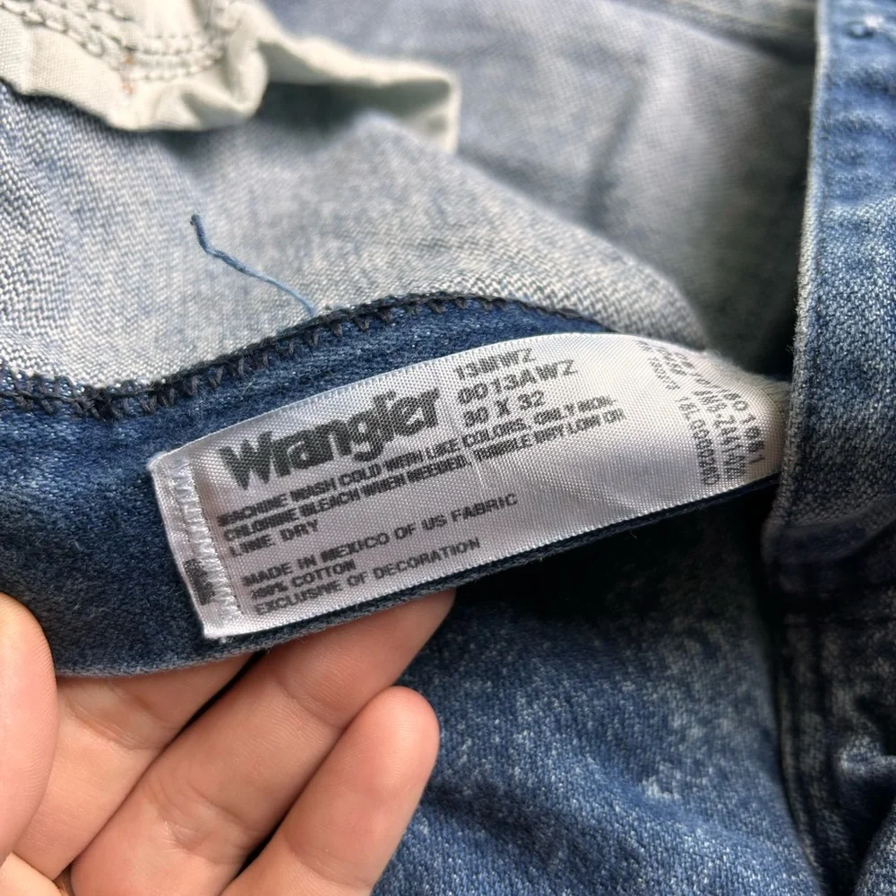Wrangler Distressed Jeans